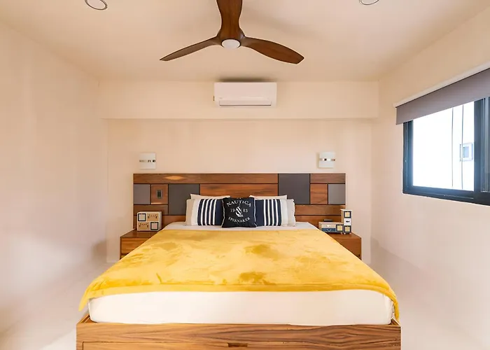 Departamento Amplio Con Balcon Y Mini Alberca Privada *
