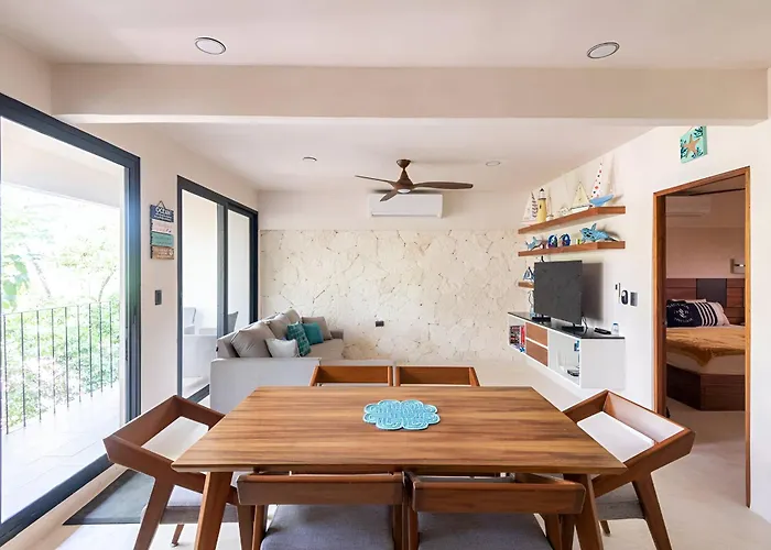 Departamento Amplio Con Balcon Y Mini Alberca Privada